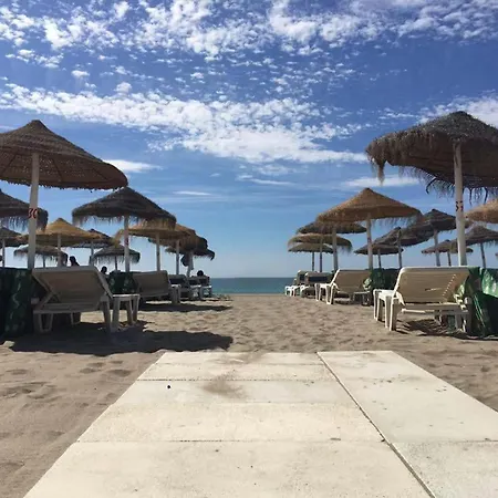 Front Row Penthouse Apartment On Carvajal Beach Fuengirola Esterno foto