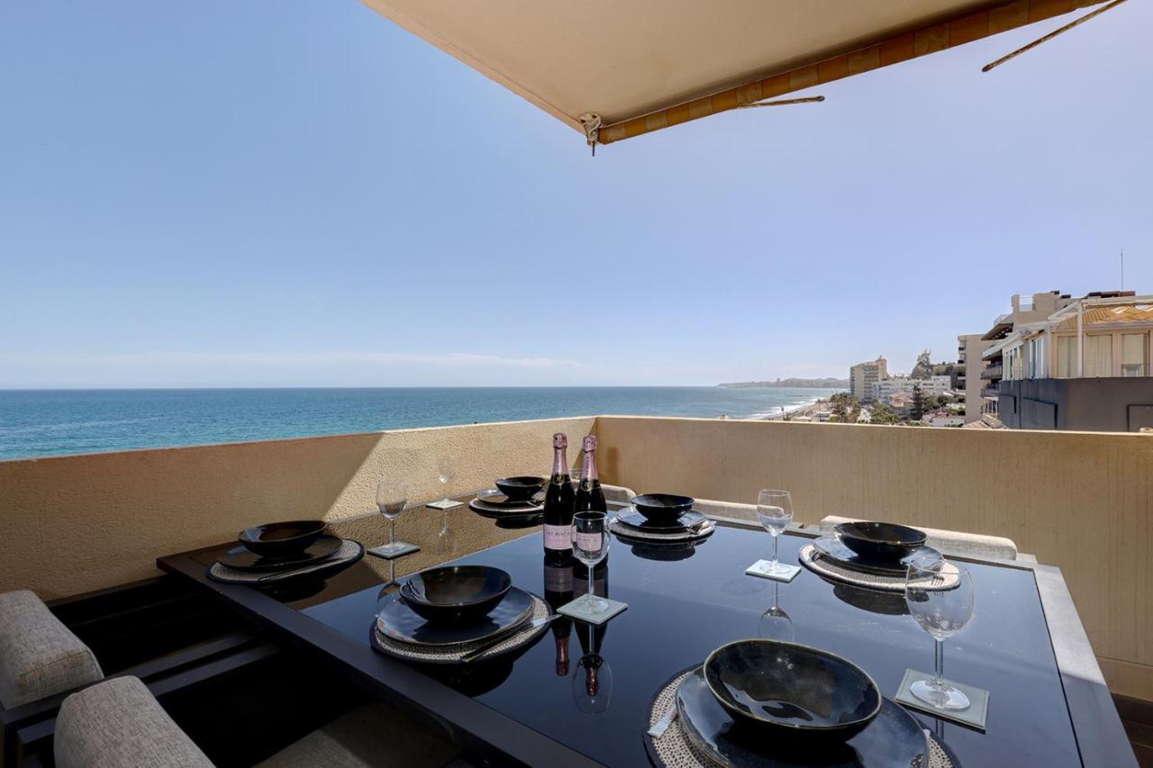 Front Row Penthouse On Carvajal Apartment *